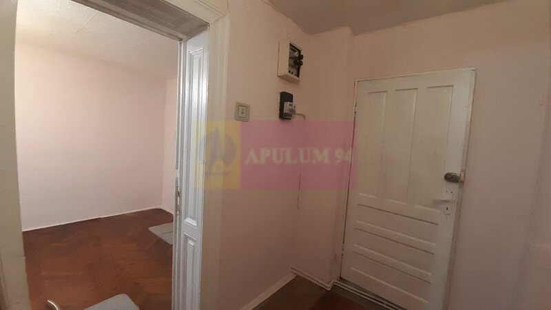 Casa la Piata Romana 2 Camere la Curte pe Strada Nicolae Iorga