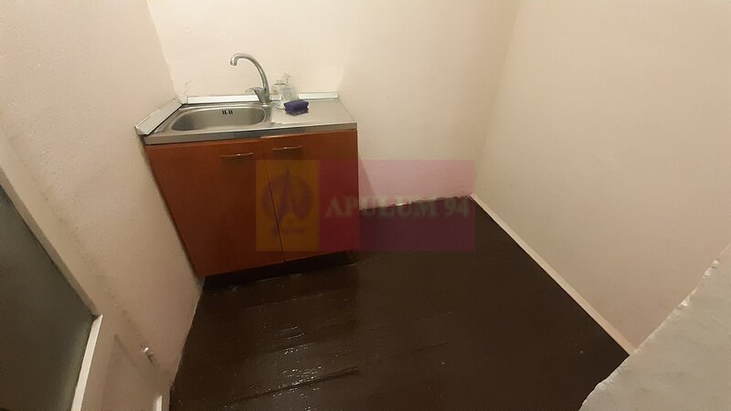 Casa la Piata Romana 2 Camere la Curte pe Strada Nicolae Iorga