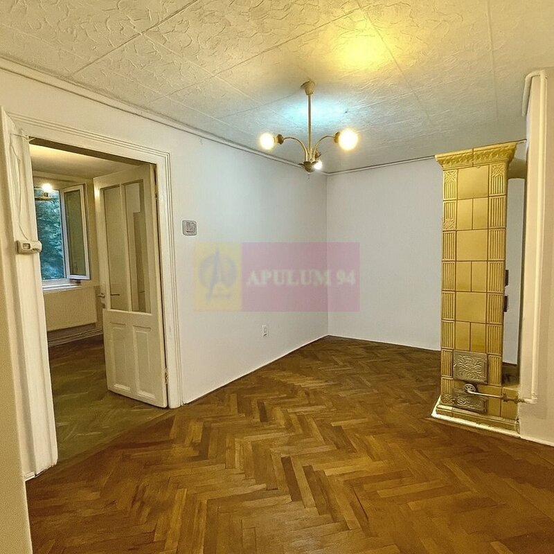 Casa la Piata Romana 2 Camere la Curte pe Strada Nicolae Iorga